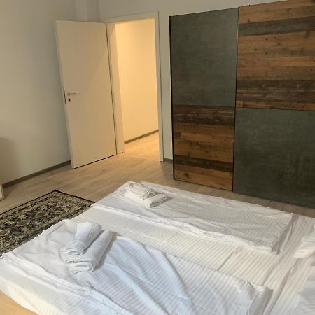 Laur Residence Timişoara Buitenkant foto