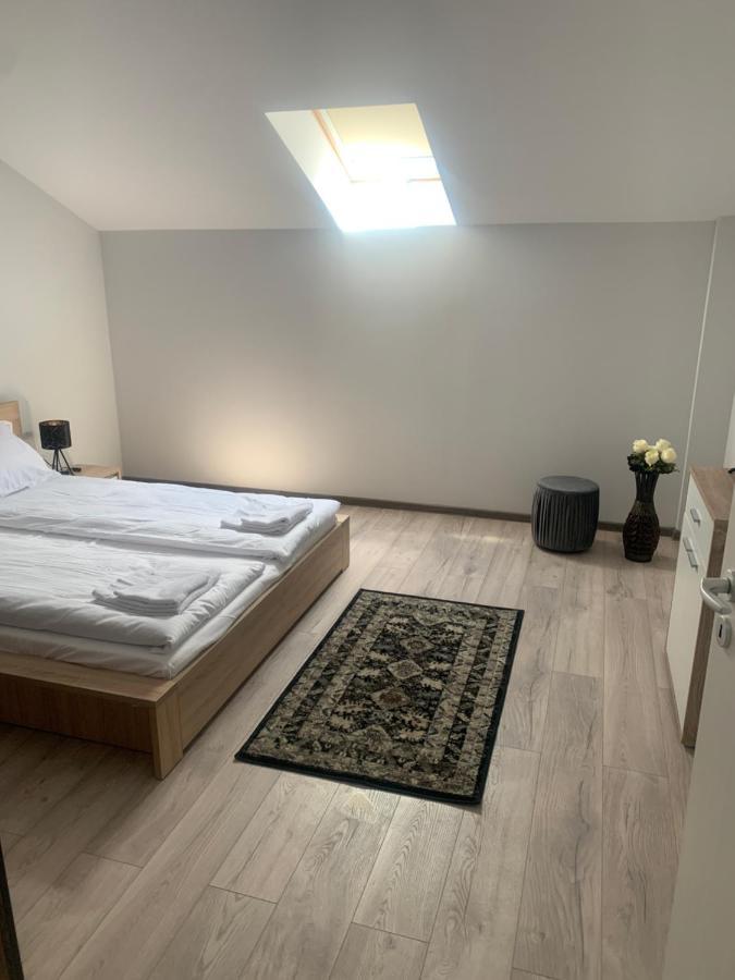 Laur Residence Timişoara Buitenkant foto
