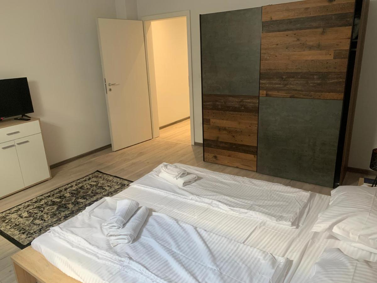 Laur Residence Timişoara Buitenkant foto